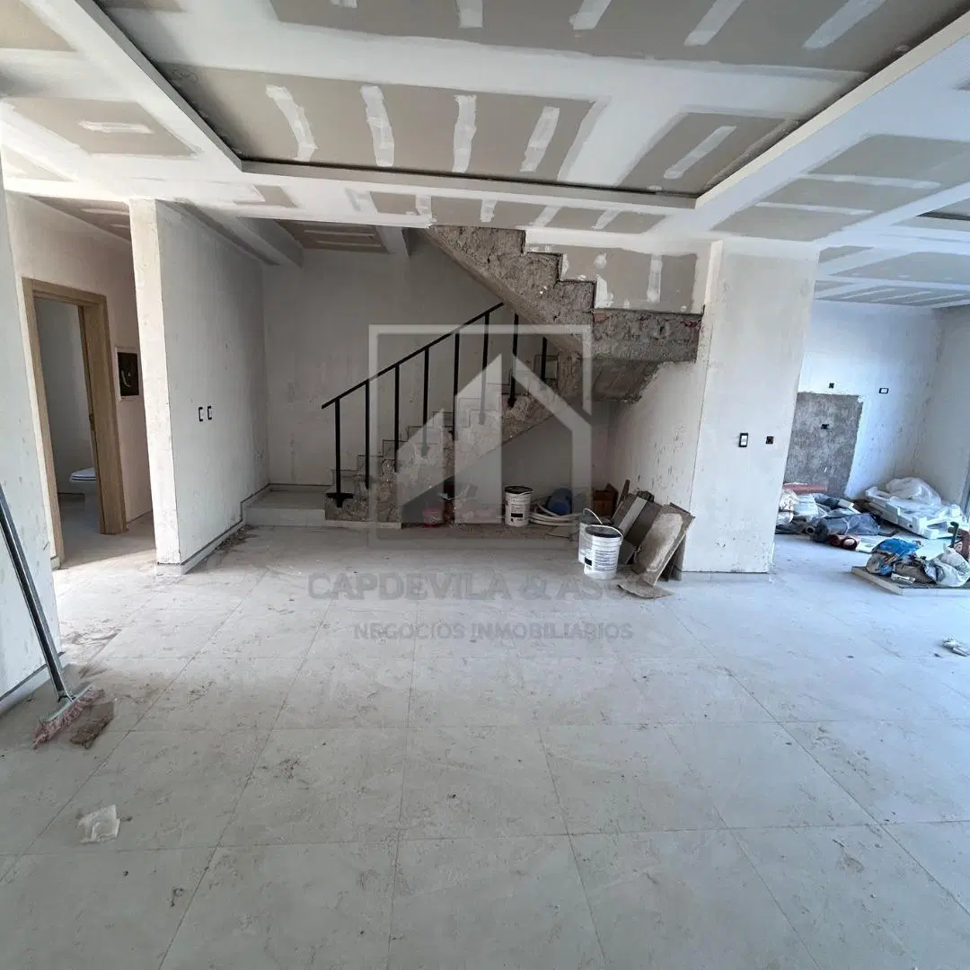 DUPLEX 3 DORMITORIOS - PAMPAS DE MANANTIALES 2