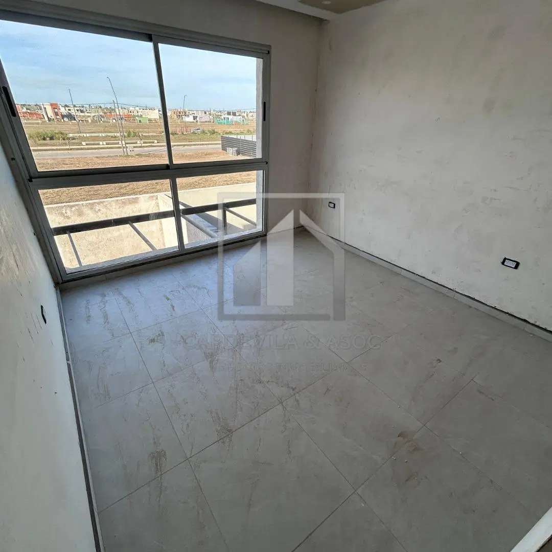 DUPLEX 3 DORMITORIOS - PAMPAS DE MANANTIALES 8