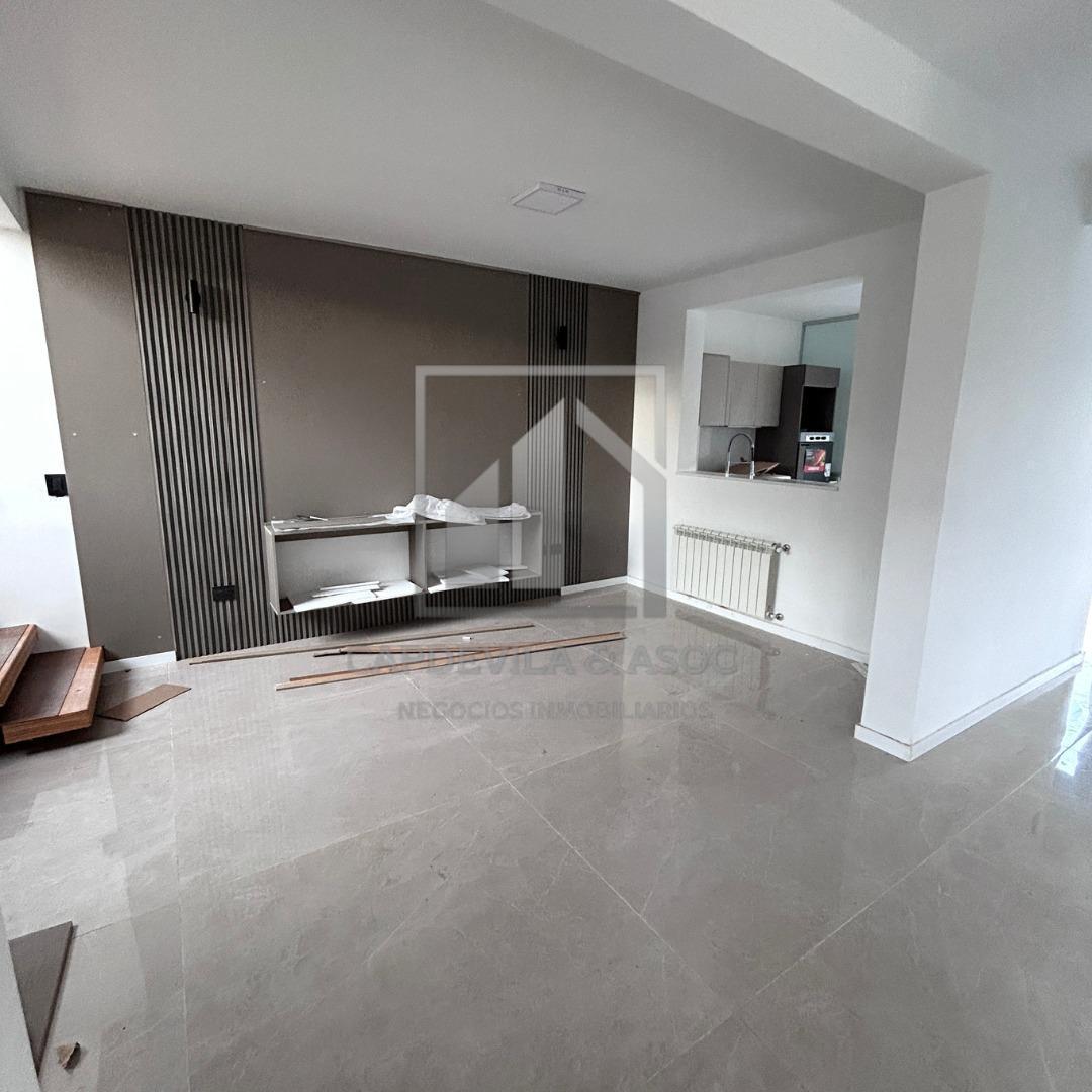 Foto de CASA 3 DORMITORIOS - BELA VISTA, imagen 3