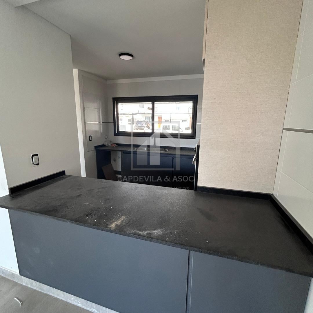 Foto de DUPLEX 3 DORMITORIOS - TERRAZAS DE MANANTIALES, imagen 4