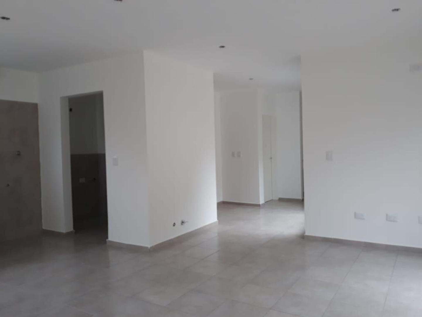 Foto de CASA EN ALQUILER - EL TALAR DE MENDIOLAZA, imagen 4