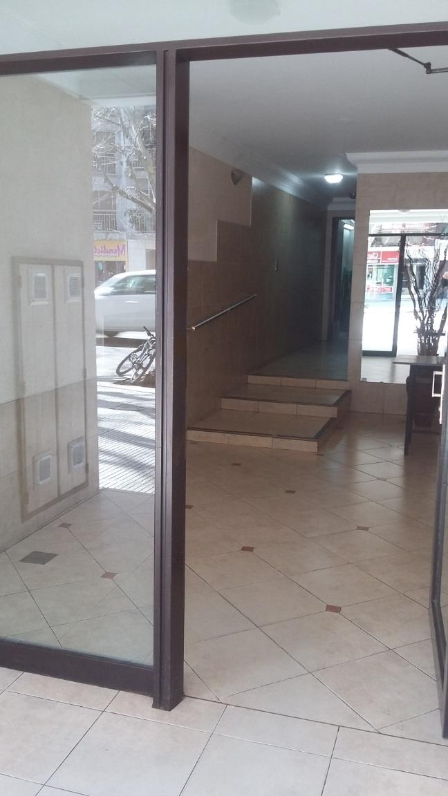 Depto 2 Amb Luminoso y Centrico| Apto Prof |airbnb Activo| Habilitado Consult. 2