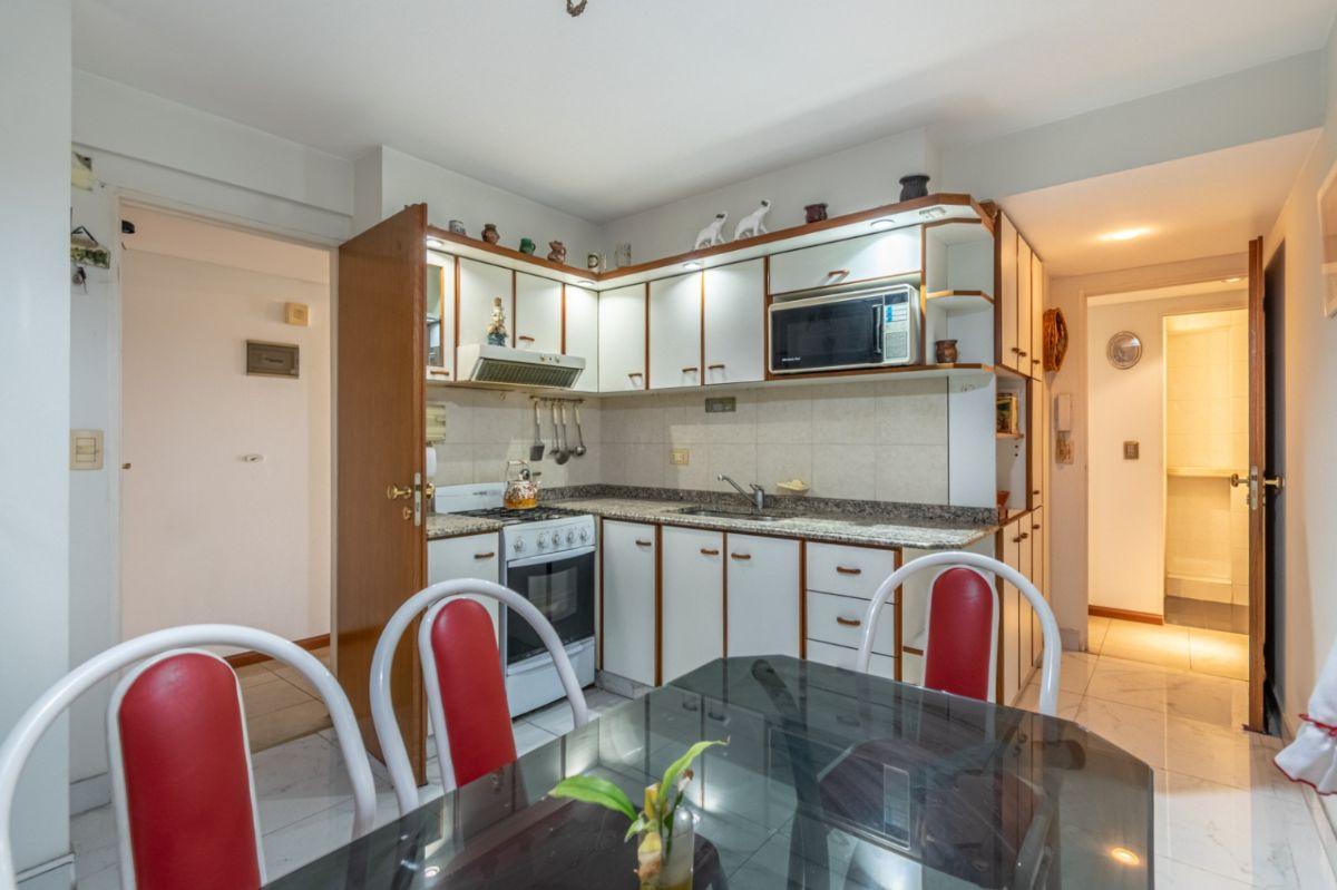 Foto de Casa 4 ambientes venta Sarandí, imagen 3