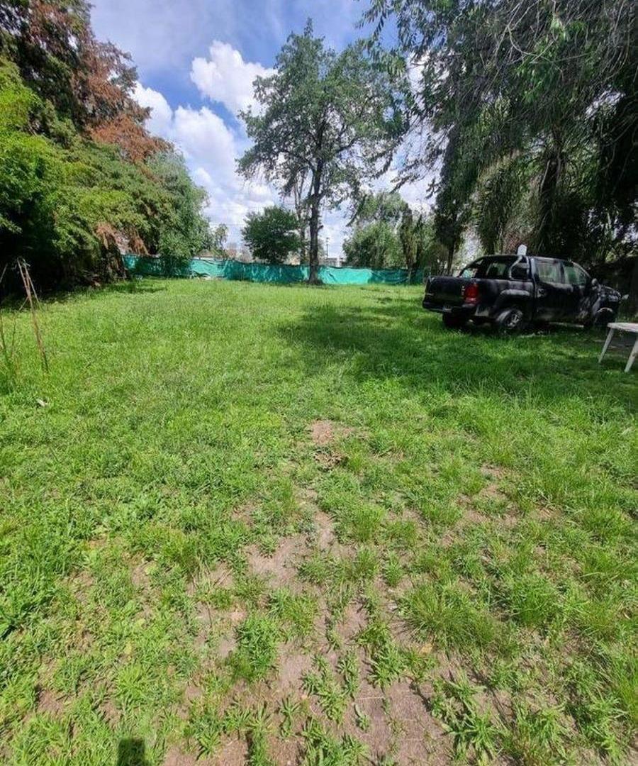 Foto de Terreno / Lote en venta de 1728m2 ubicado en Villa Gobernador Udaondo, imagen 3