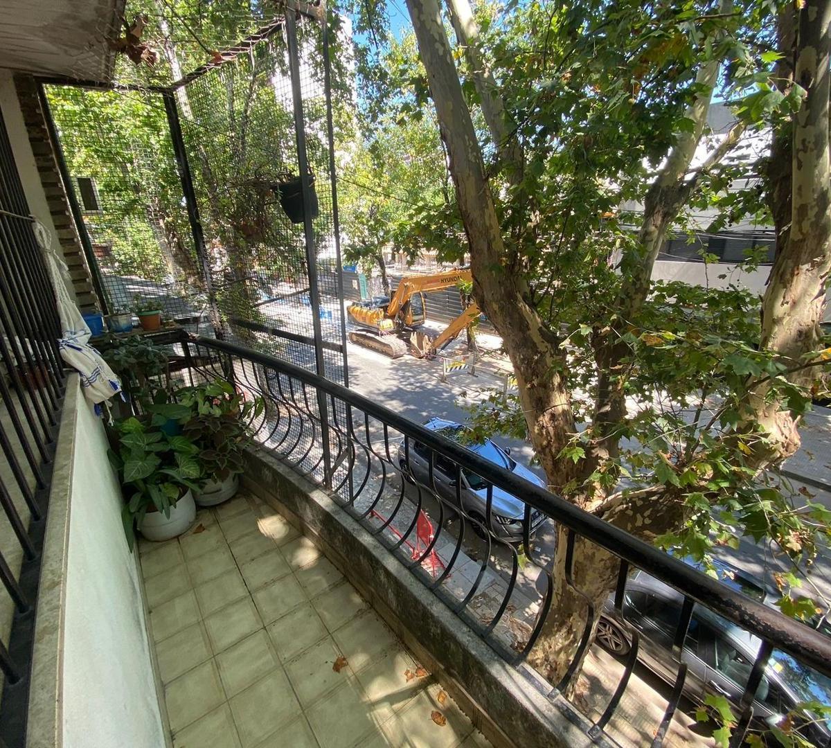 Departamento 3 Amb Al Frente en Venta 2