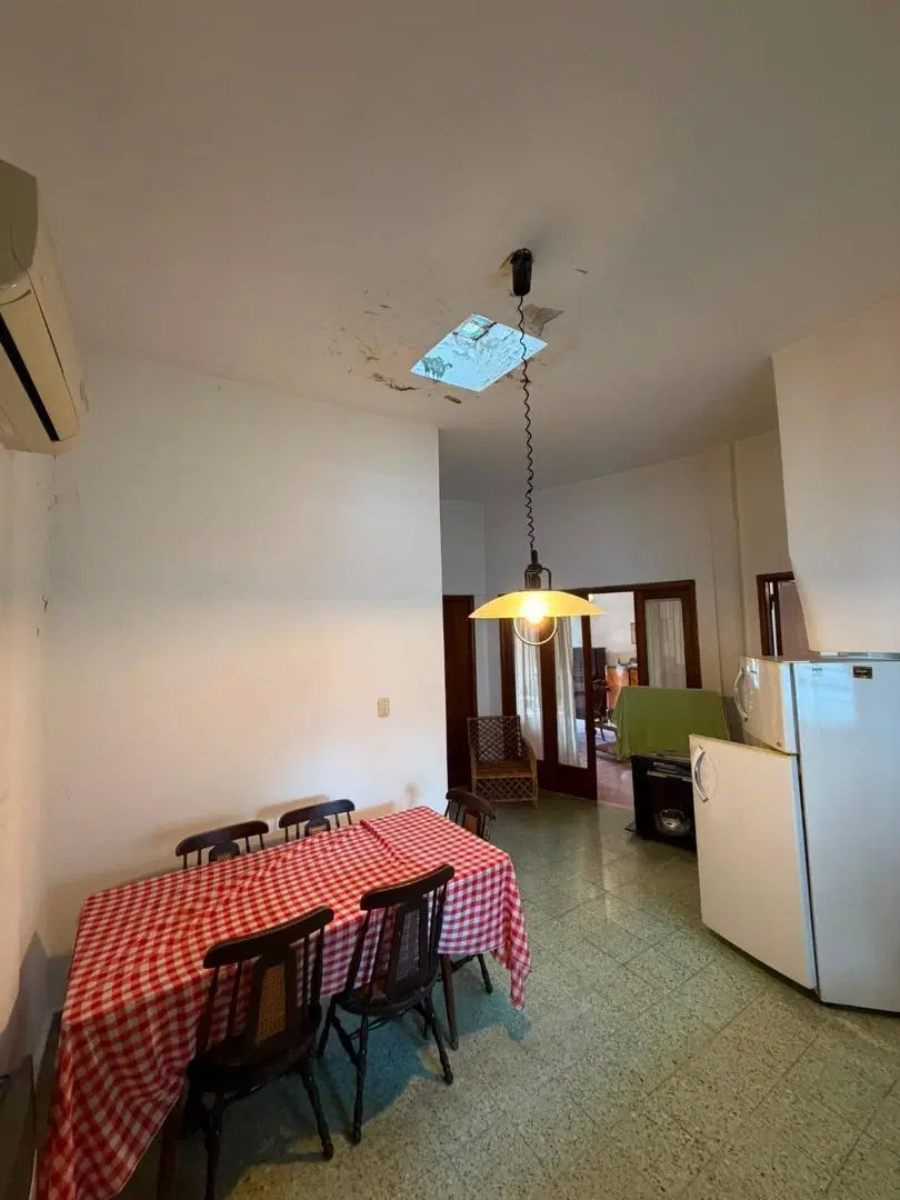 Ph tres ambientes con patio y balcon al frente 8