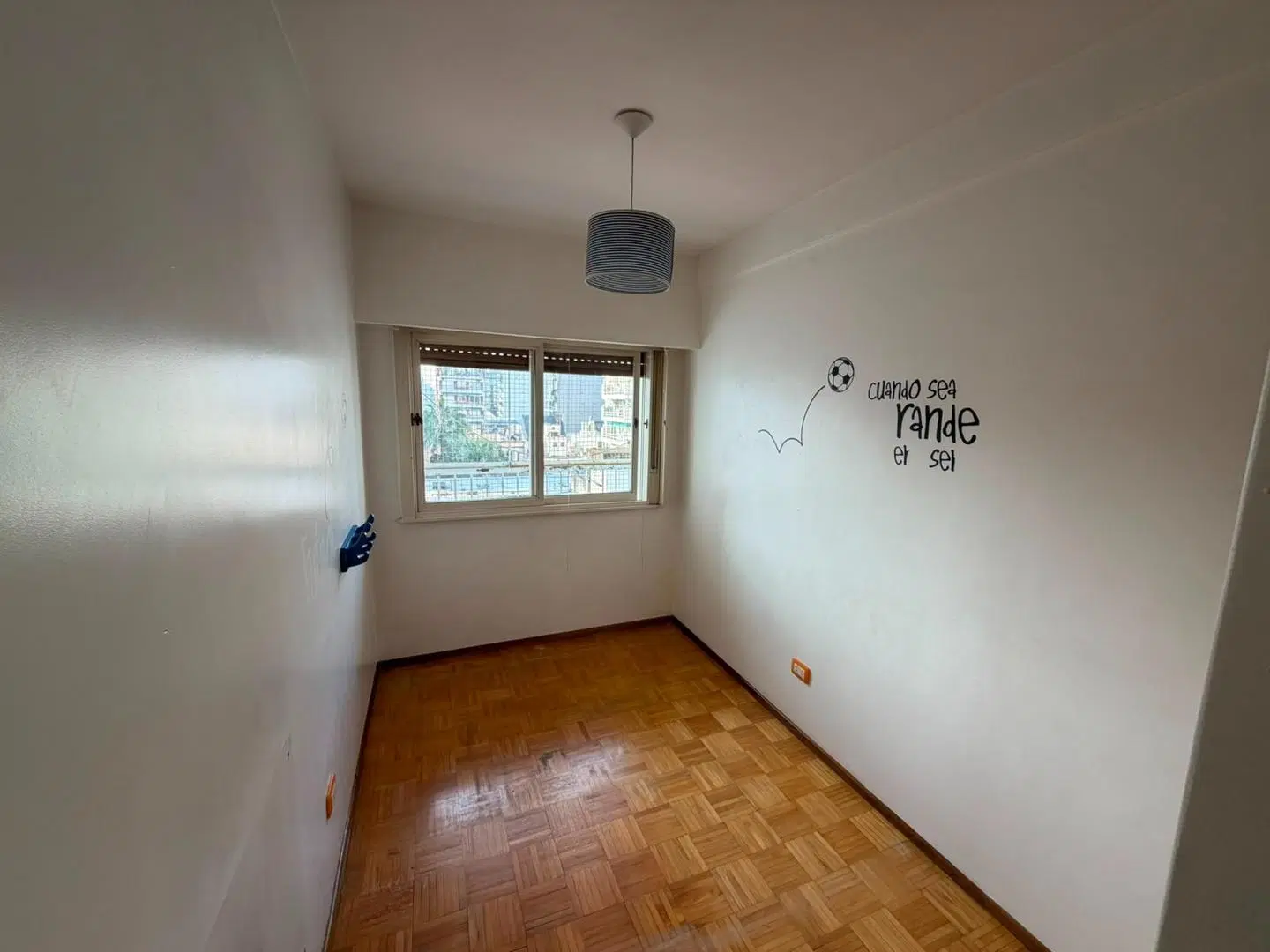 Departamento 3 ambientes con balcon al contra frente 4