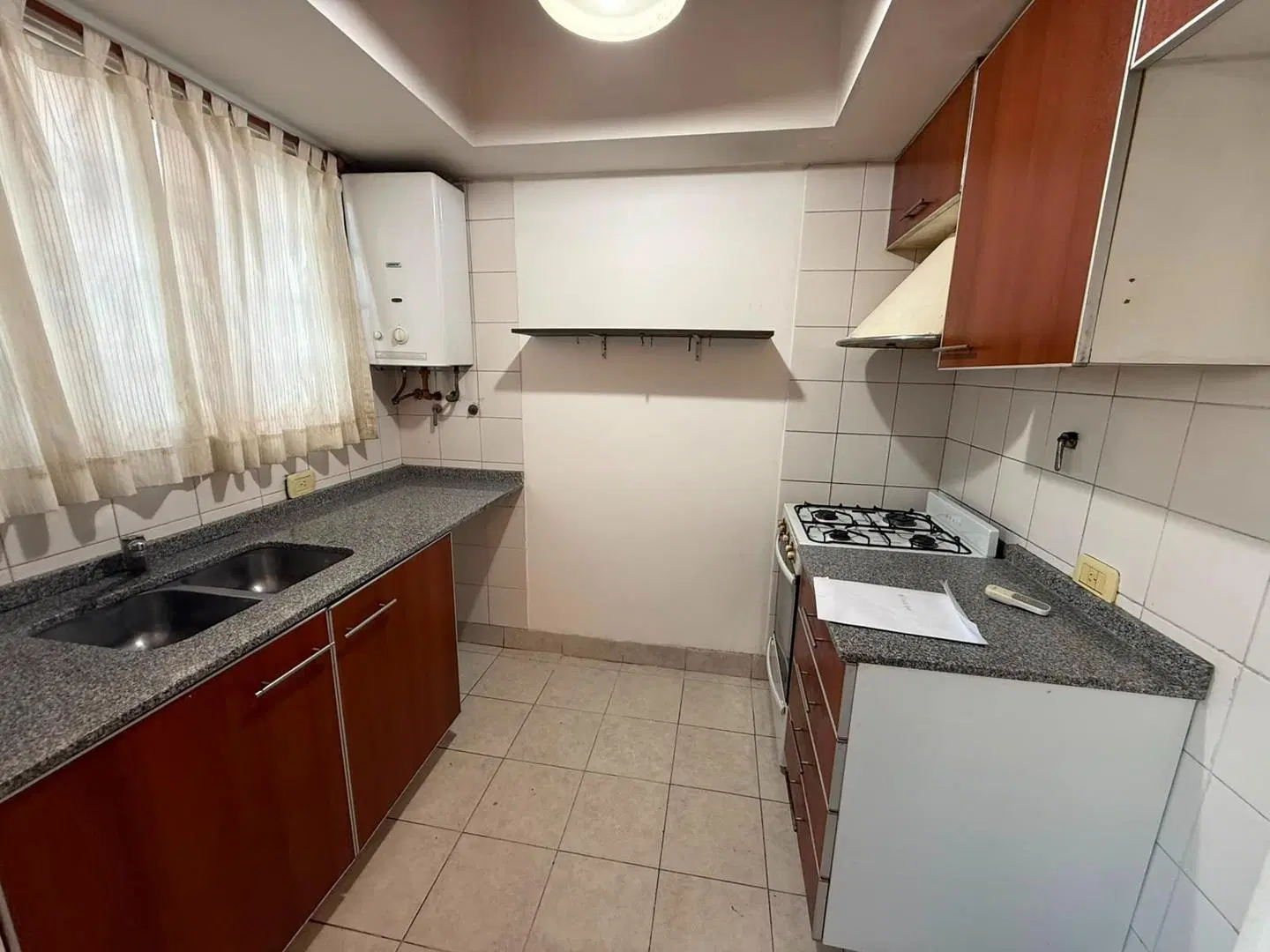 Departamento de 3 amb. c/balcón cerrado fte 5