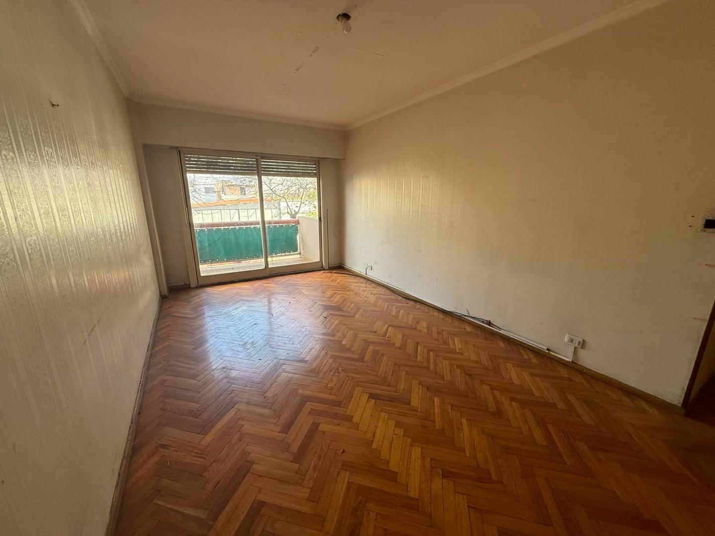 Foto de Departamento 3 ambientes con balcòn y patio, imagen 3