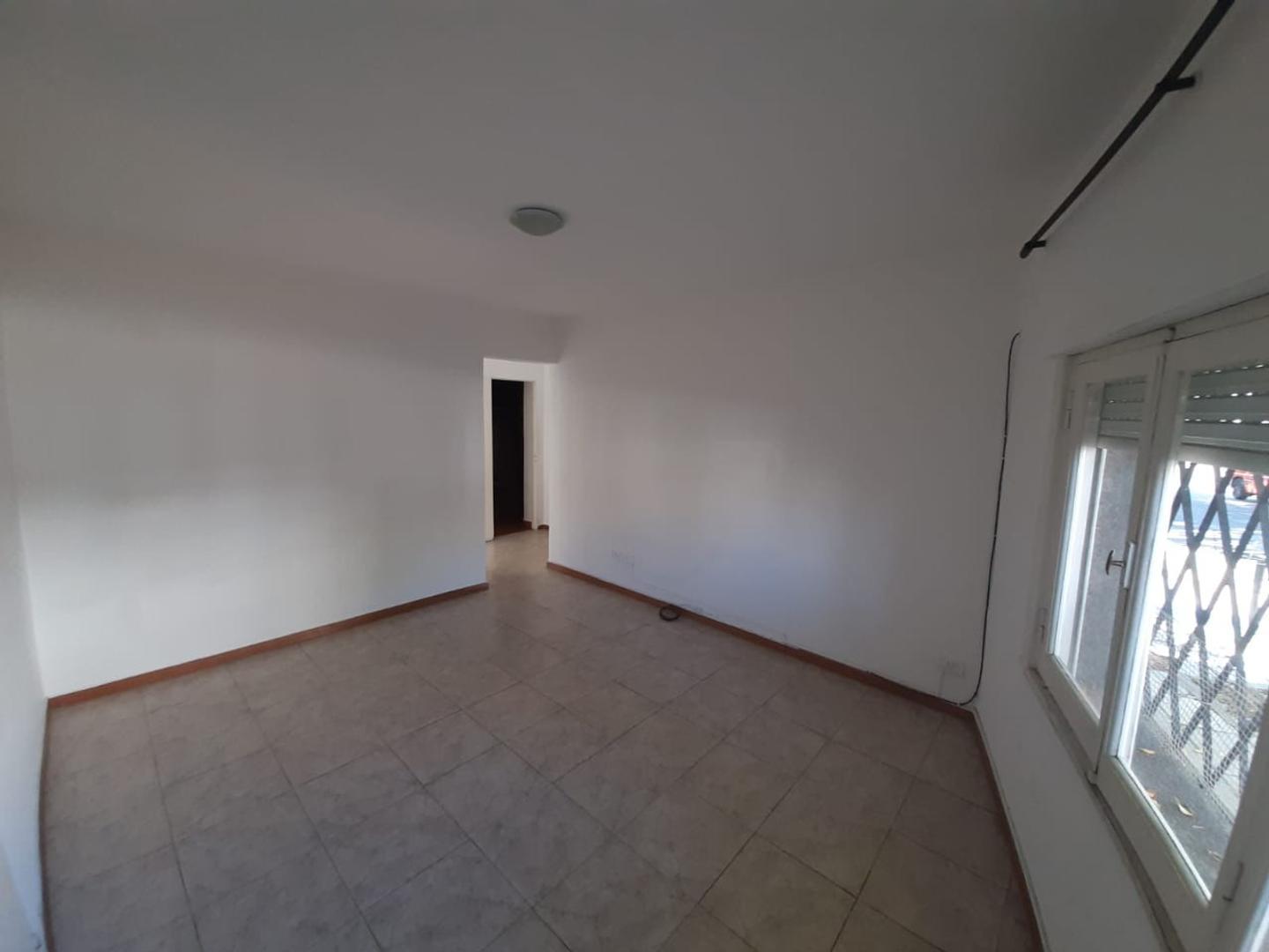 Foto de PH al frente en venta, imagen 5