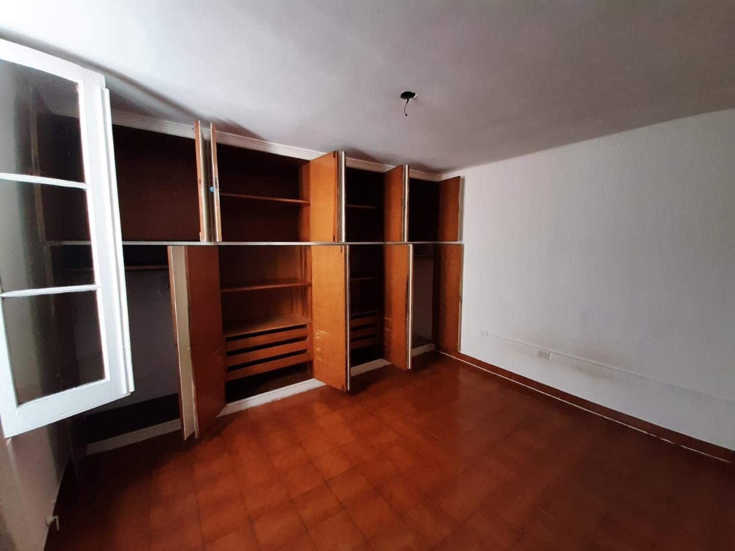 Foto de PH al frente en venta, imagen 4