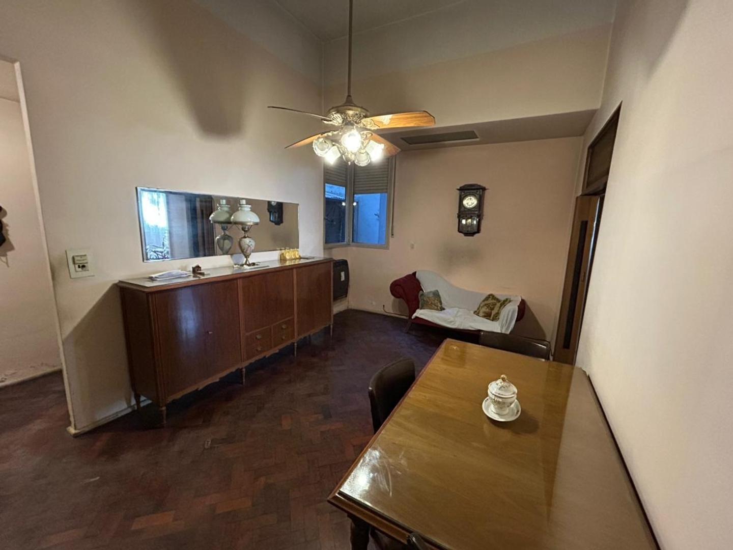 Foto de 3 Ambientes en Planta Baja con Patio y 2 Baños – 77 m², imagen 1