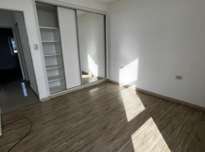 Foto de EDIFICIO CALAS - Av. Córdoba 2038 - Dpto. 6H, imagen 1