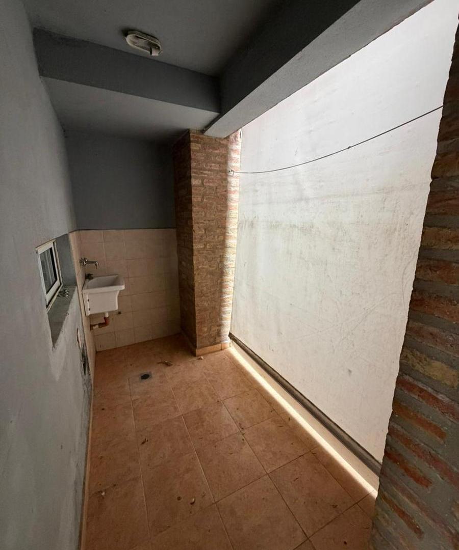 Foto de Departamento en Esperanza - Campanarios XVII - Av. Cordoba 2079 1 B +, imagen 2
