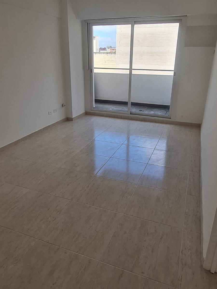 Venta Depto 2d en Barrio Norte - Rivadavia 105 5