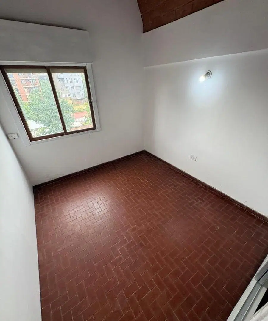 VENTA DEPARTAMENTO 2D RONDEAU 947 C/RENTA 5