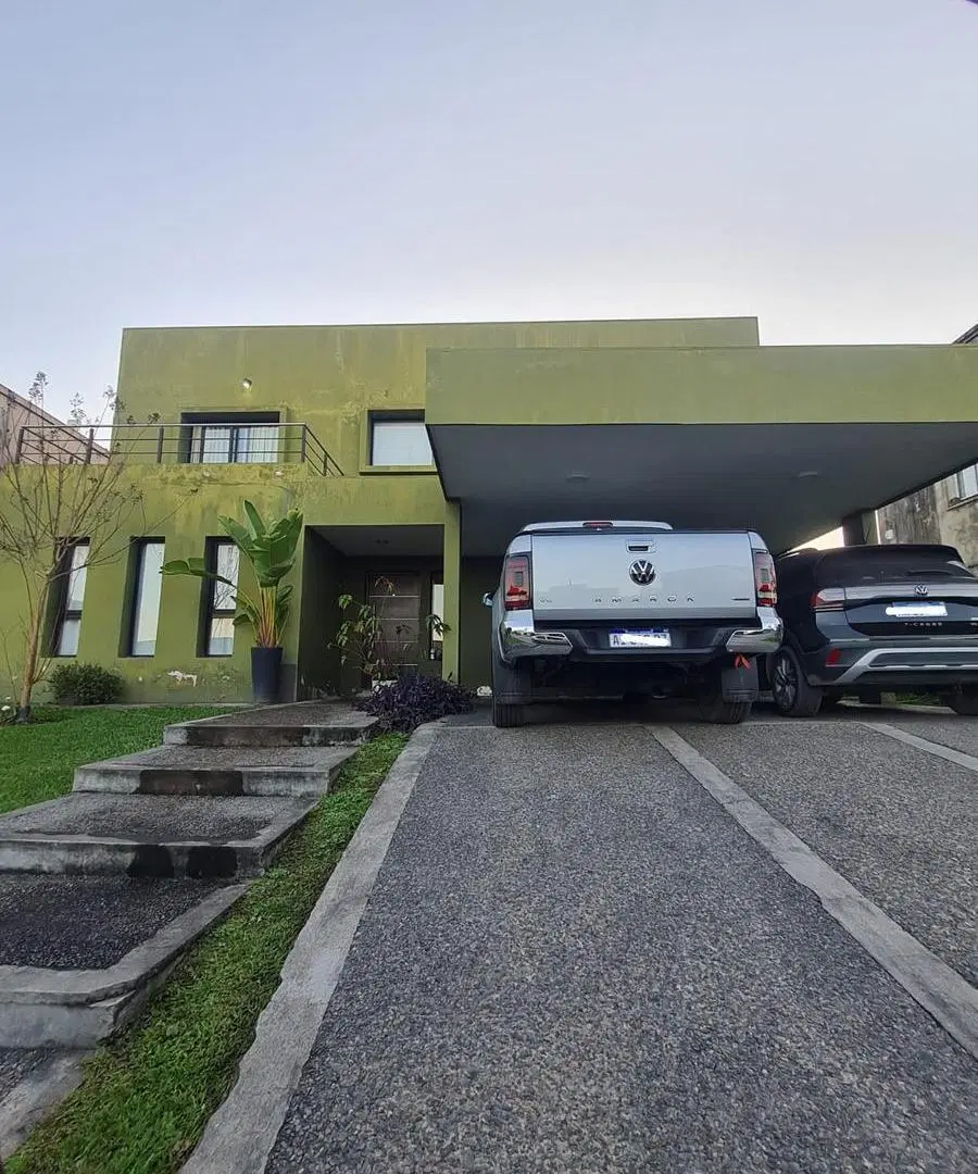 VENTA CASA 4D EN ALTO VERDE - YERBA BUENA 1