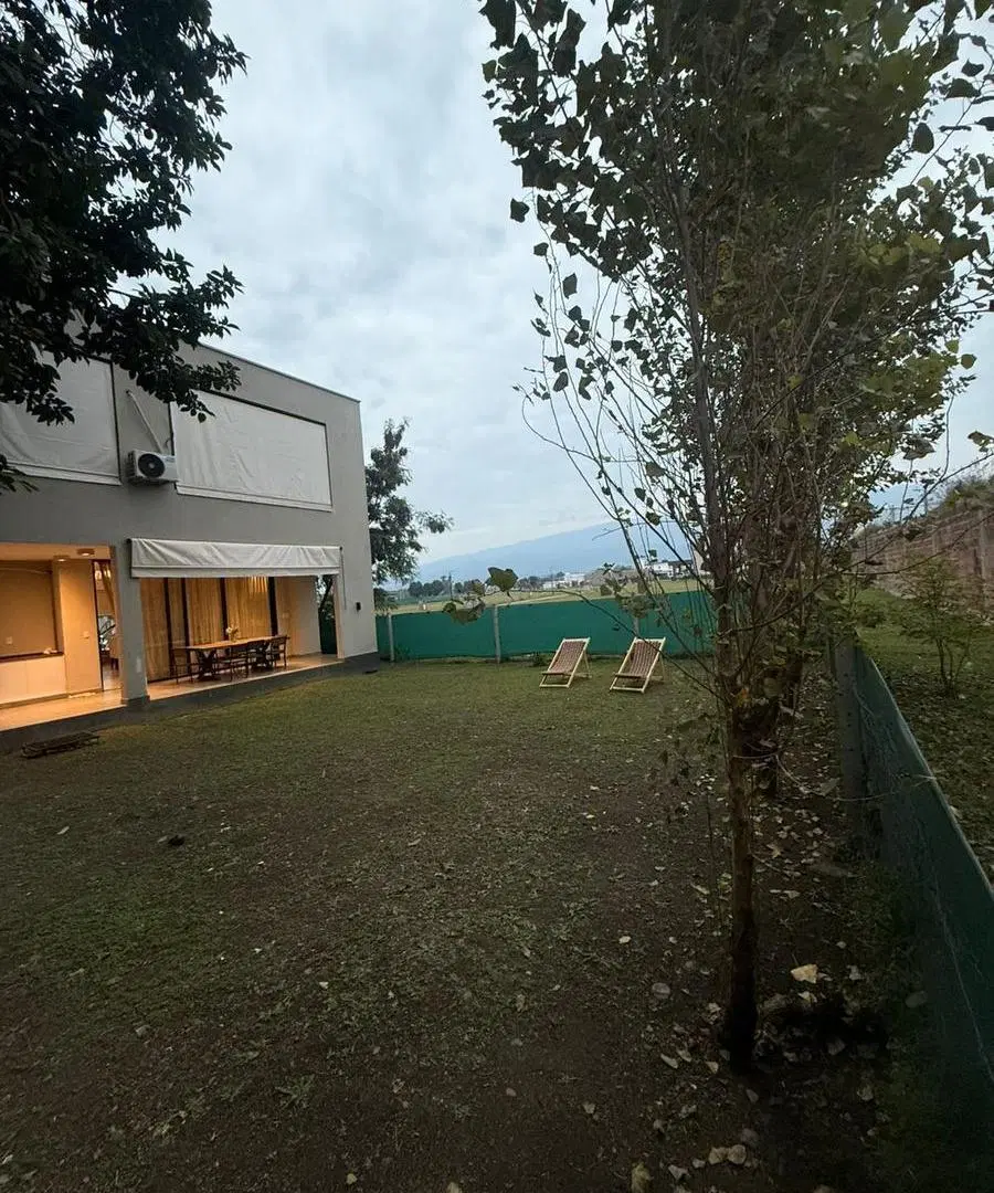 VENTA CASA EN YERBA BUENA 5
