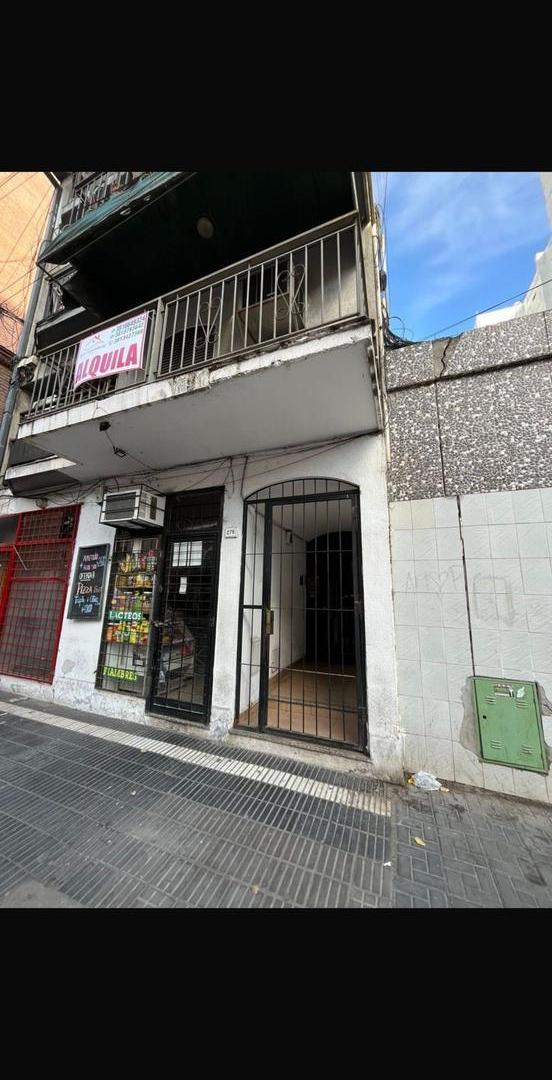 Foto de VENTA Departamento Chacabuco 275, imagen 2