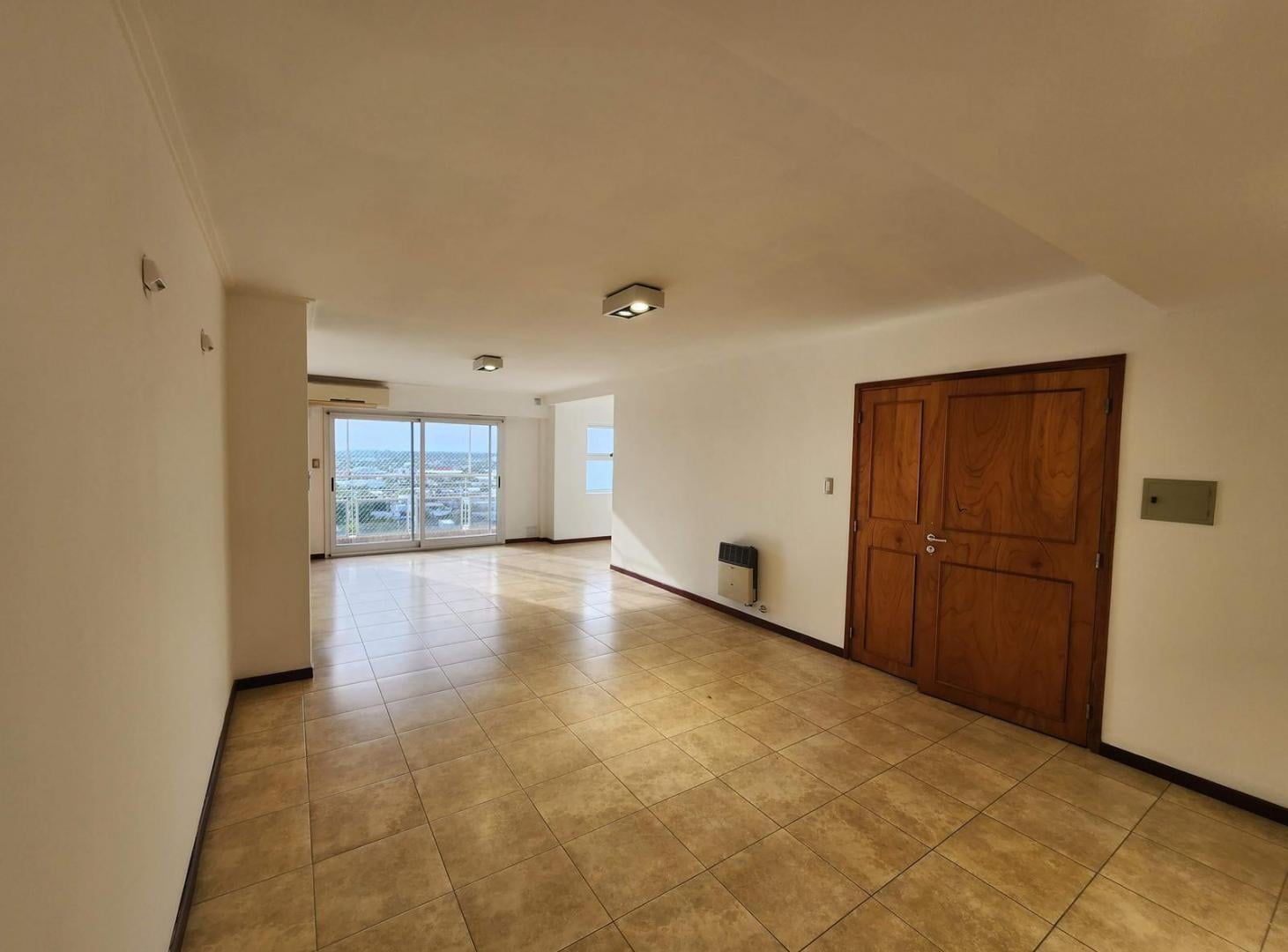 Foto de Exclusivo departamento céntrico y de calidad listo para habitar, imagen 1