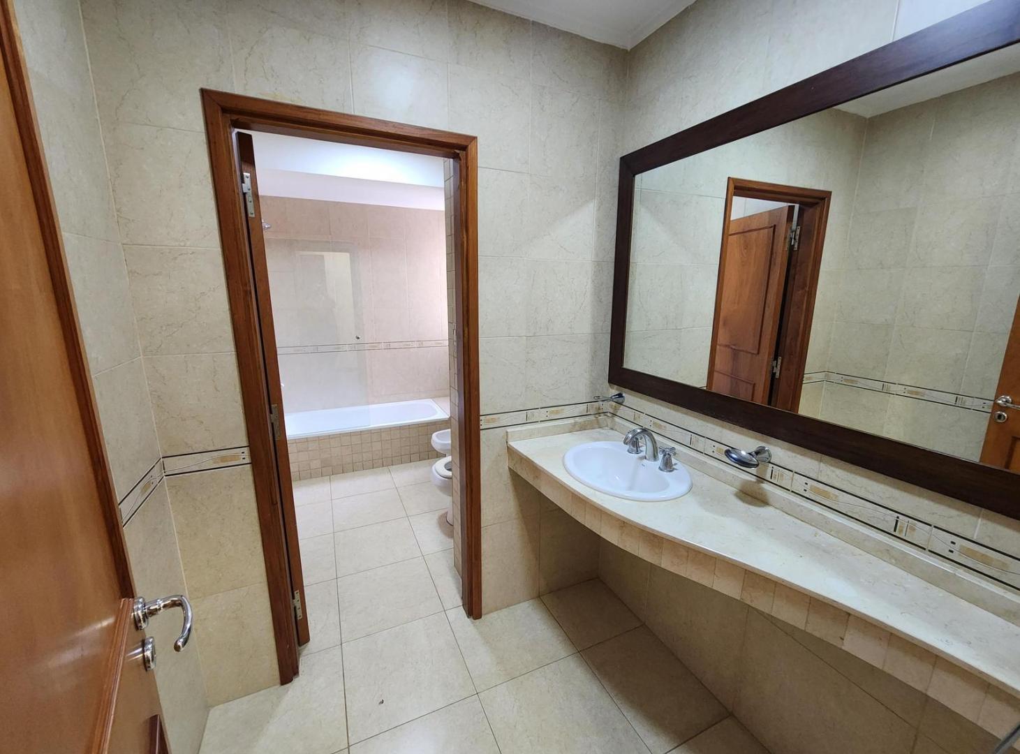 Foto de Exclusivo departamento céntrico y de calidad listo para habitar, imagen 4