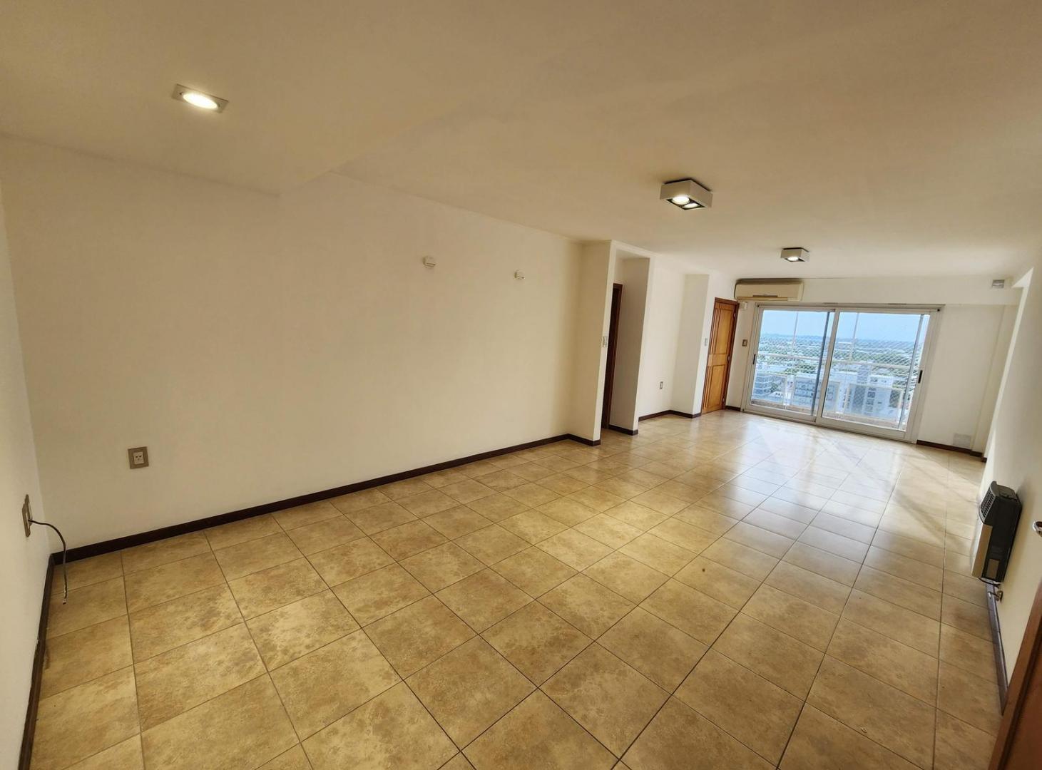 Foto de Exclusivo departamento céntrico y de calidad listo para habitar, imagen 3