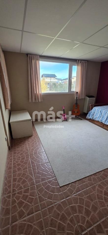 Foto de Casa 4 dormitorios, playroom, parque y garage doble - Dina Huapi, imagen 4