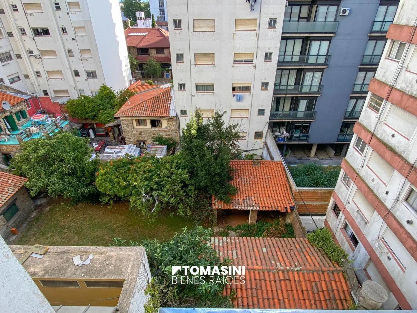 ALQUILER 24 MESES - DEPTO. DE 2 AMB. CONTRAFRENTE C/ BALCON 8