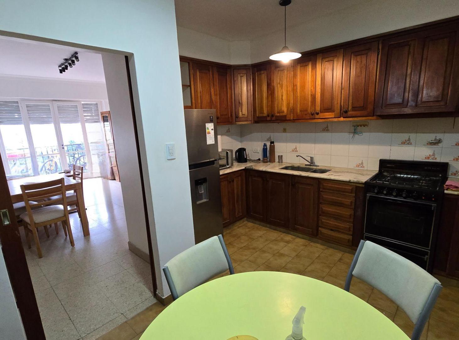 Foto de DEPARTAMENTO 3 AMBIENTES CON BALCON A LA CALLE, imagen 5