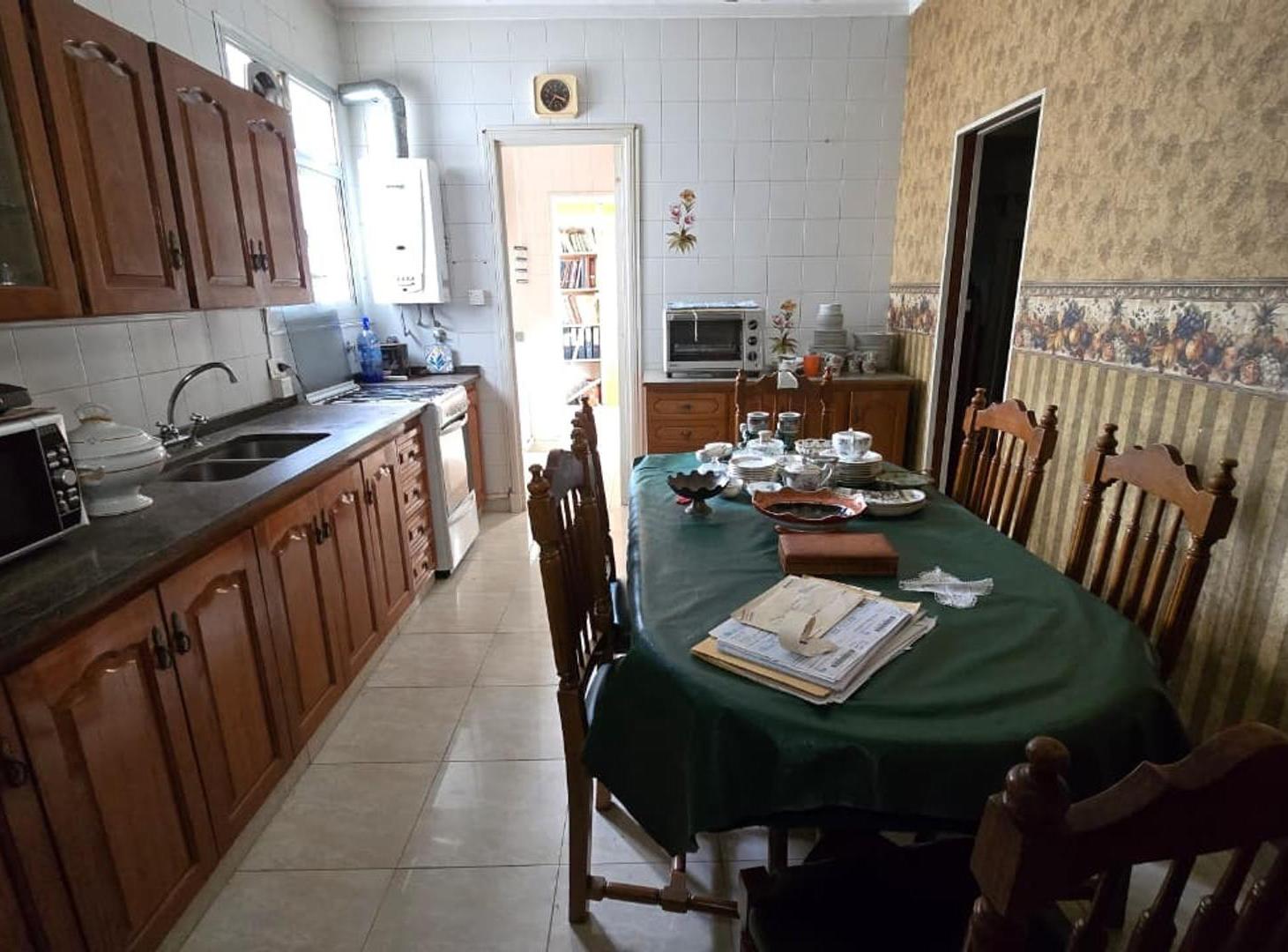 Foto de DEPARTAMENTO EN VENTA 3 AMBIENTES CON DEPENDENCIAS, imagen 4