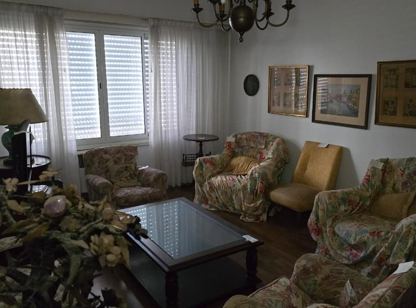 Foto de DEPARTAMENTO EN VENTA 3 AMBIENTES CON DEPENDENCIAS, imagen 1