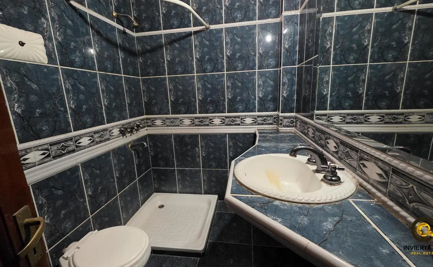 Casa en Venta en Villa Cabrera – 2 Dormitorios en Suite Quincho 5
