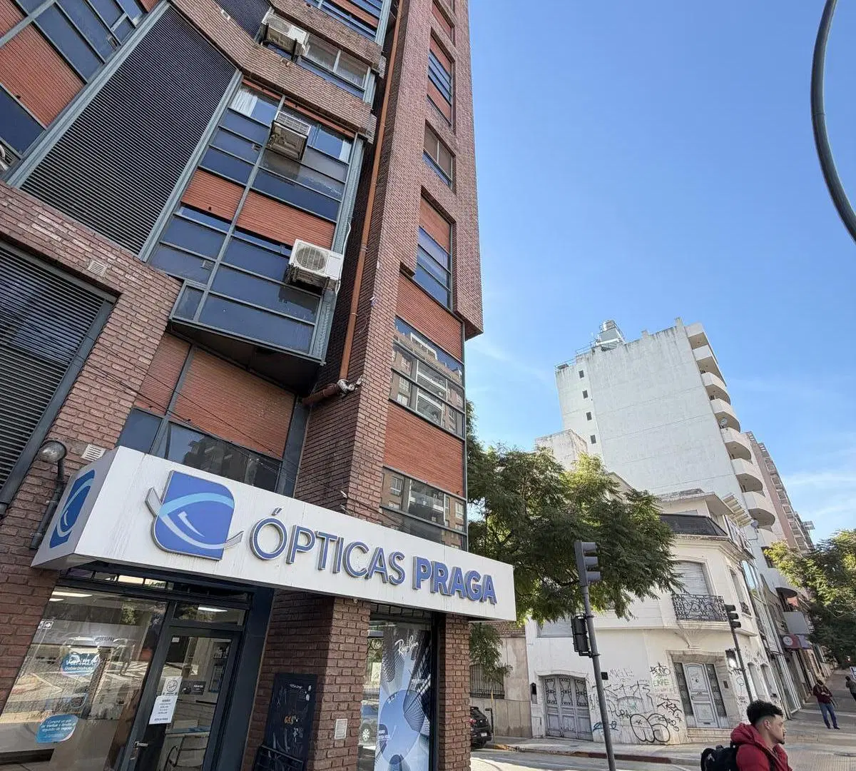 Departamento en venta y alquiler  Bv San Juan 700 4