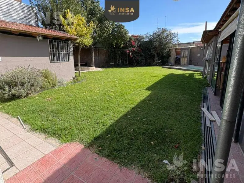 INSA PROPIEDADES OFRECE CASA EN ALQUILER PARA USO PROFESIONAL 5