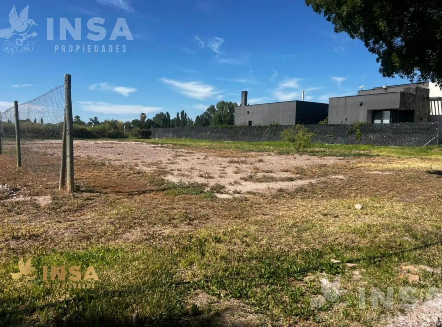VENTA DE TERRENO EN BARRIO PRIVADO LA TOSCANA 4