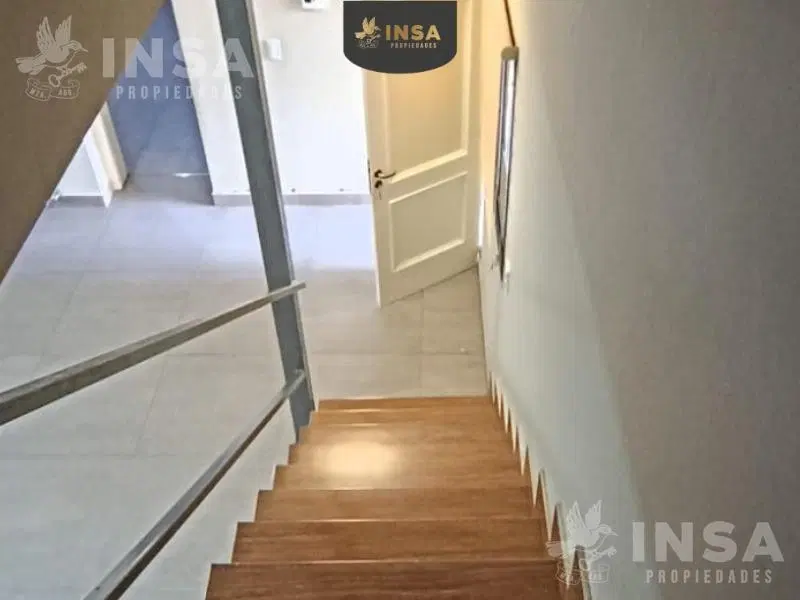 INSA PROPIEDADES OFRECE CASA EN ALQUILER EN LAS HERAS 2