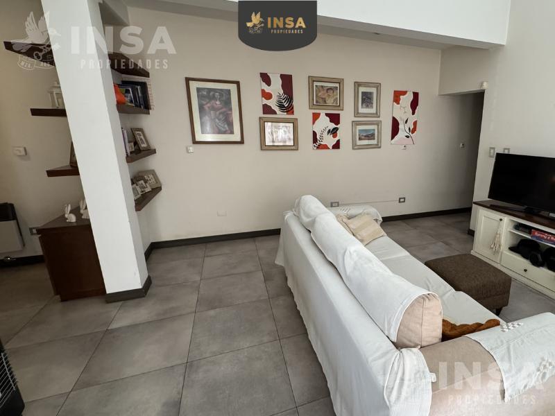 Foto de Venta - Casa - 2 Dormitorios - 1 Baño - Centro, imagen 4