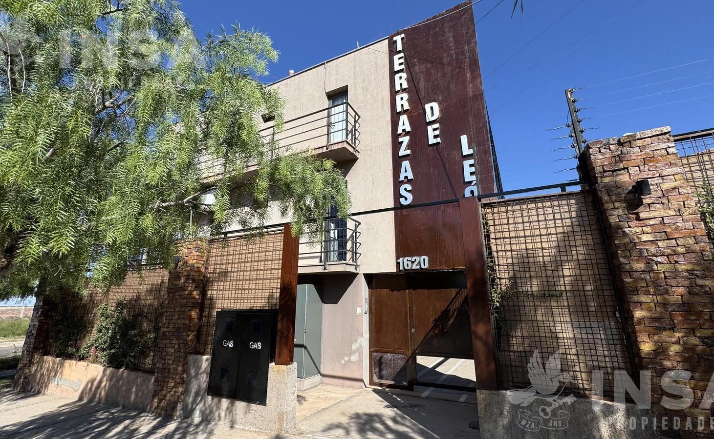 Foto de Venta - Departamento - 2 dormitorios - 1 baño - Zona Dalvian - Complejo, imagen 1