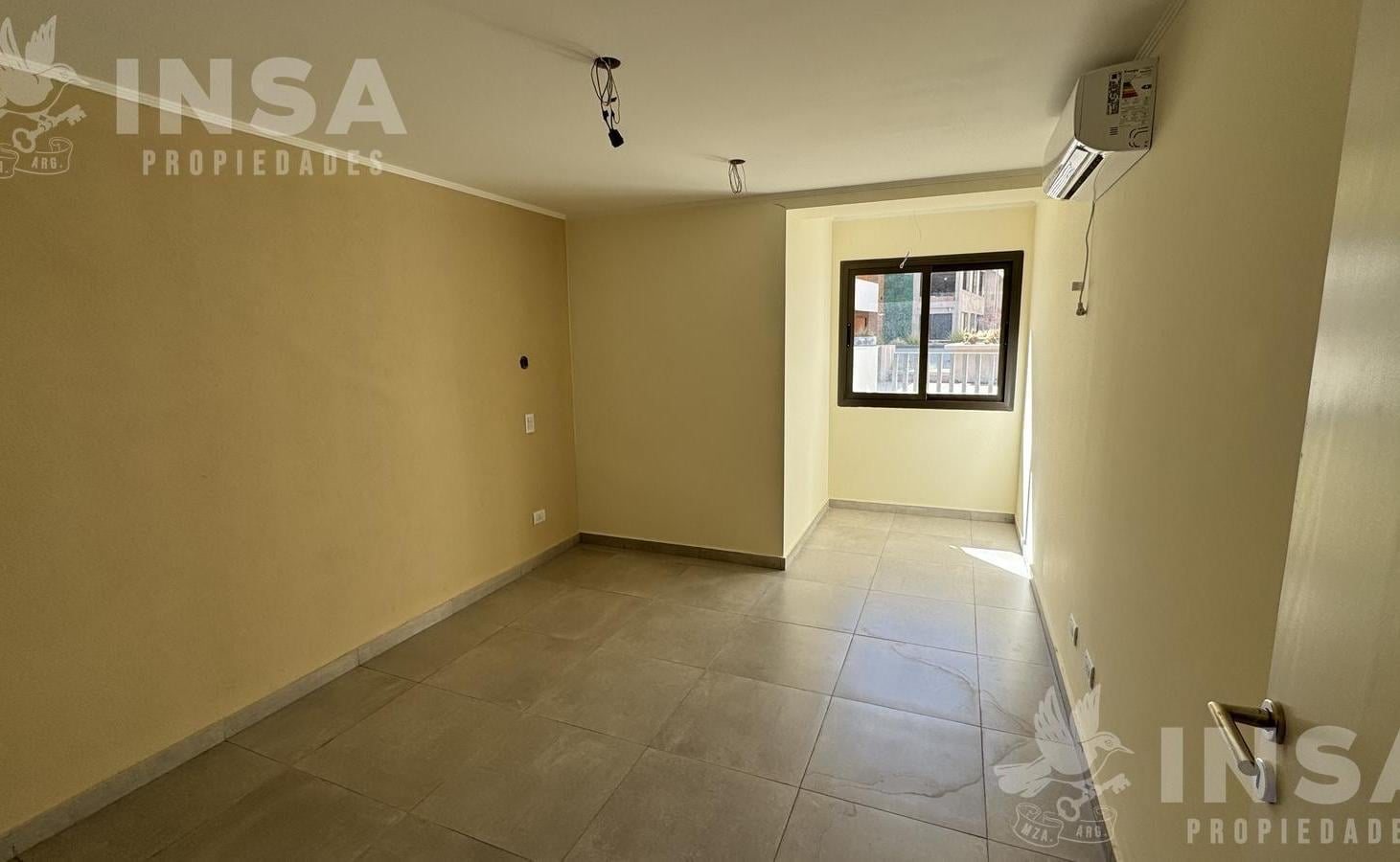 Foto de Departamento en Chacras De Coria a estrenar 1 dormitorio 1 baño, imagen 1