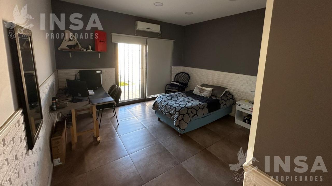 Foto de CASA EN VENTA EN SAN MARTIN MENDOZA, imagen 2