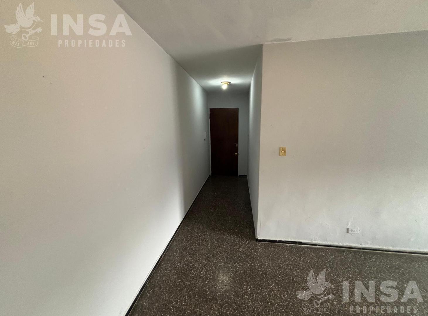 Foto de VENTA - DEPARTAMENTO - ARISTIDES - MENDOZA - 2 HABITACIONES, imagen 2