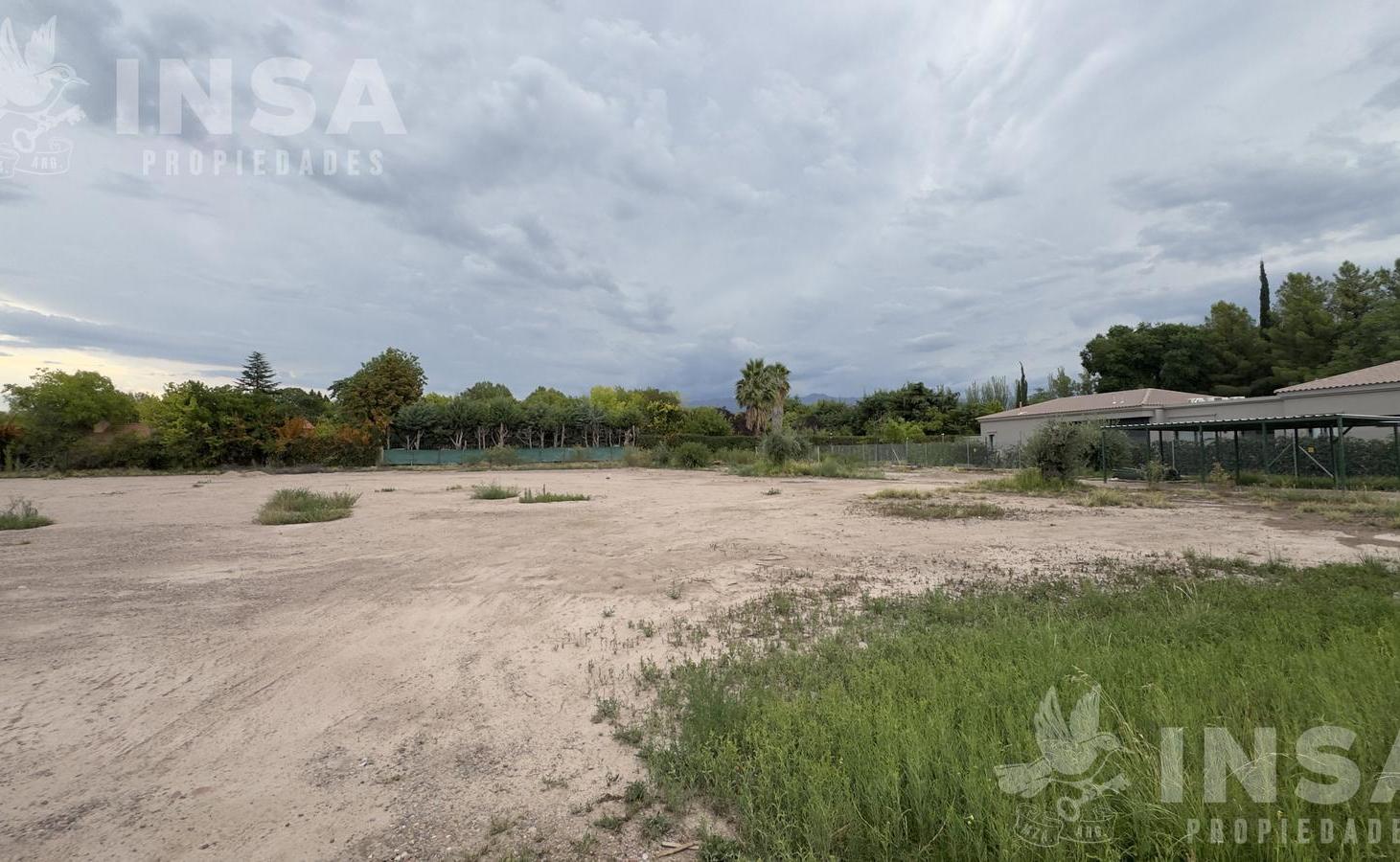 Foto de Venta - Terreno - Chacras de coria - 750m2, imagen 1