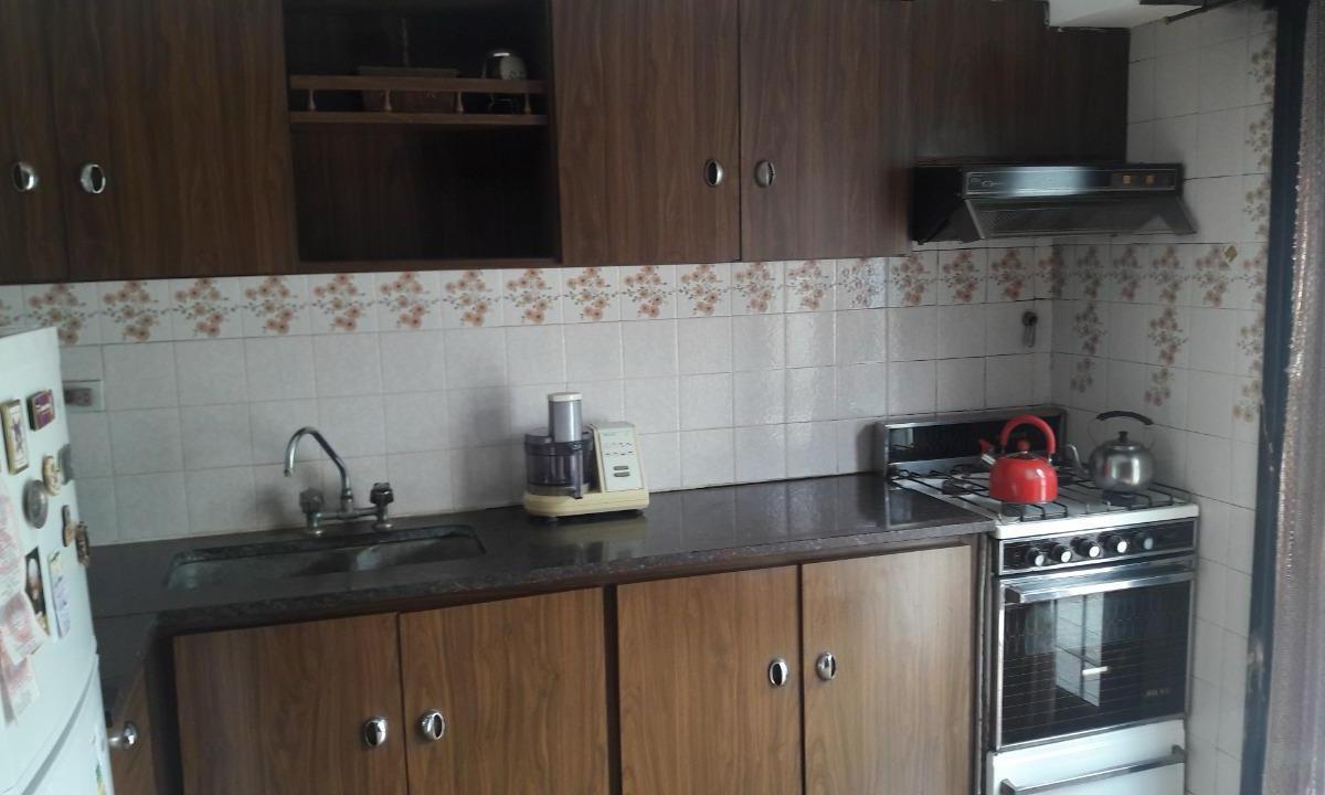 Foto de Venta Casa 5 ambientes con jardín en Pompeya, imagen 4