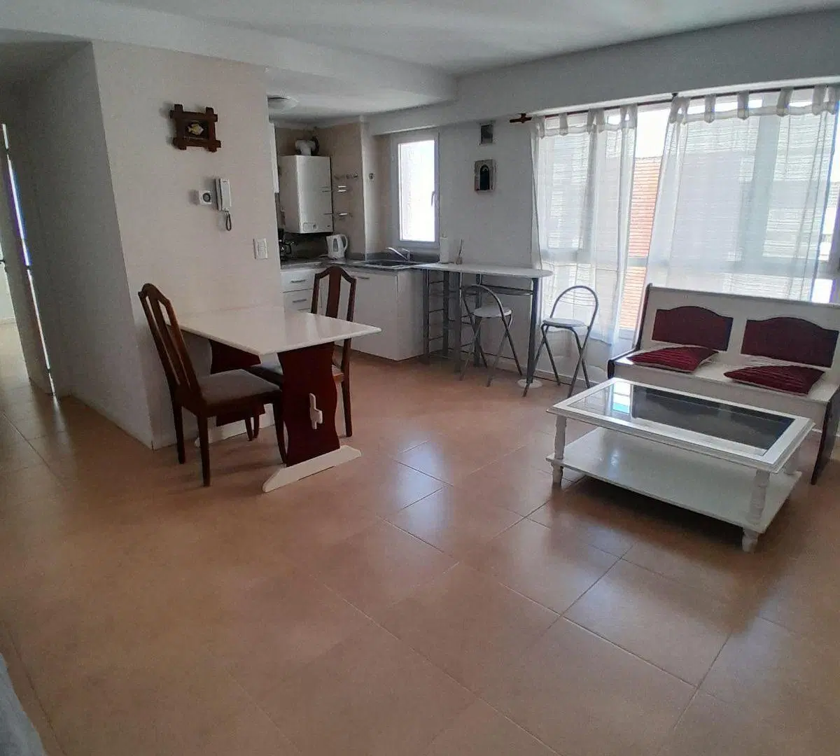 Departamento 2 amb con cochera - La Perla 4
