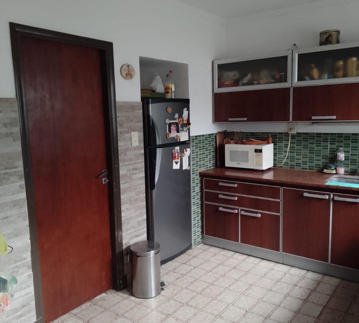 Foto de Casa 4 Ambientes con Garage, Jardín y Calefacción por Radiadores, imagen 3