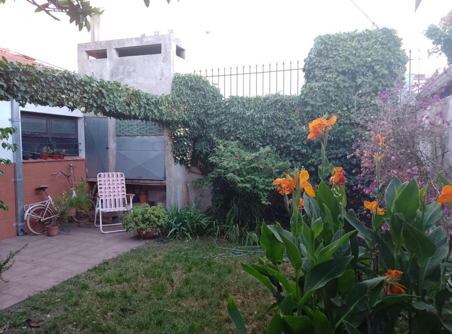 Foto de Casa 4 Ambientes con Garage, Jardín y Calefacción por Radiadores, imagen 2