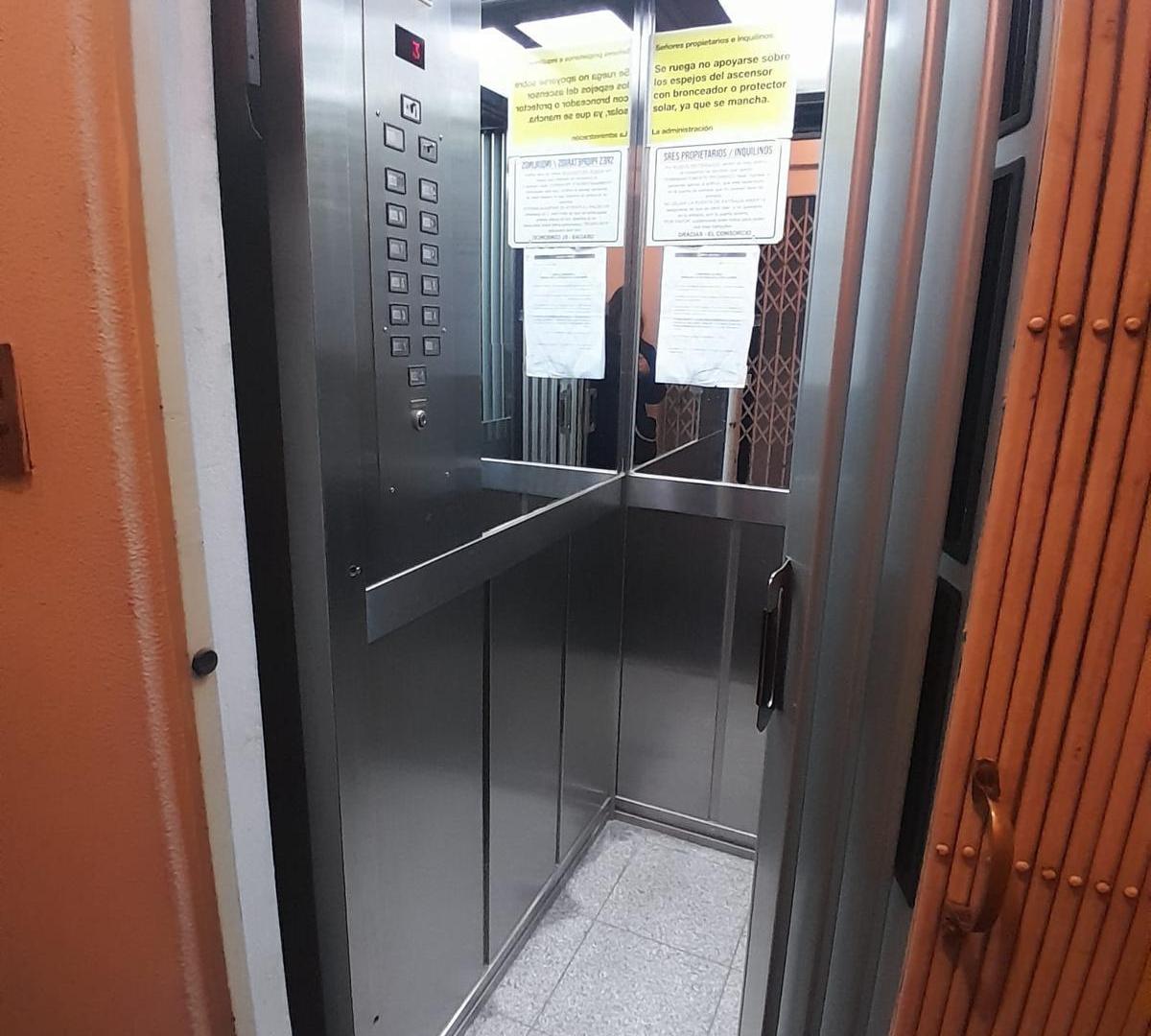 Foto de venta 2 amb con balcón La Perla, imagen 5