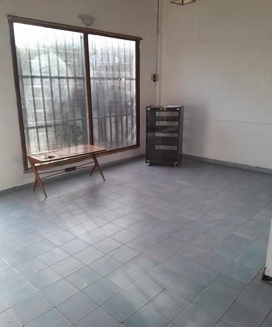 Foto de Alquiler PH SIN EXPENSAS 2 ambientes en Estrada y Tejedor, imagen 4