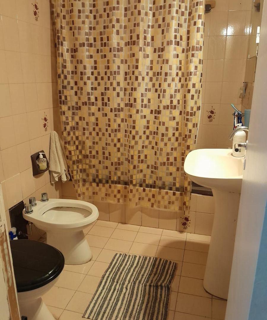 Foto de Casa en alquiler zona Tejedor y Constitución 4 amb. más cochera y, imagen 5