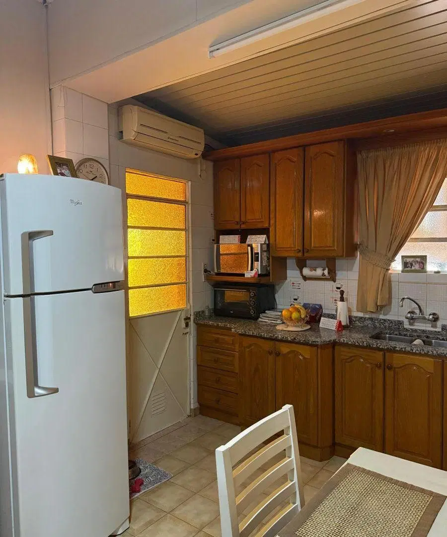 Hermosa casa de 3 dormitorios en venta - Barrio 9 de Julio 2